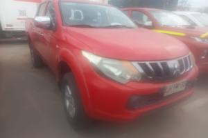 MITSUBISHI L200 2.4 KATANA CRT 4X4 AÑO 2019 (SANTIAGO)  LHHX33