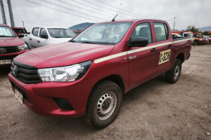 TOYOTA HILUX 2.4 4X2 DX AÑO 2021 (SANTIAGO) PTSZ 36