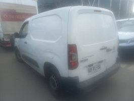 PEUGEOT NUEVA PARTNER 1.6 L1 HDI 90 AÑO 2021 (SANTIAGO)  RBFL 20