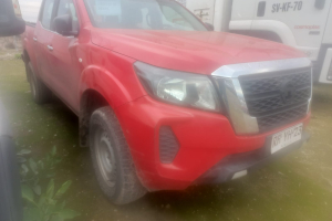 NISSAN NAVARA SE 2.3 DC 4X2 AÑO 2022 (SANTIAGO)  RHYH 23