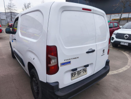 PEUGEOT PARTNER L1 1.6 HDI AÑO 2022 (SANTIAGO)  RPBF 76