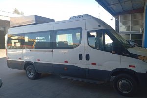 IVECO DAILY 50-170 MINIBUS 15+1 AÑO 2023 (LOS ANGELES) SHGS 39