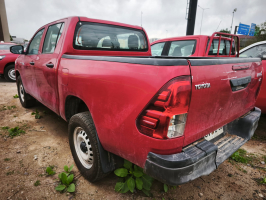 TOYOTA HILUX 4X4 2.4 DX 2023 (SANTIAGO)  SVYJ 50